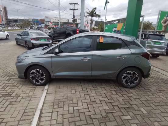 HYUNDAI-HB20-2025