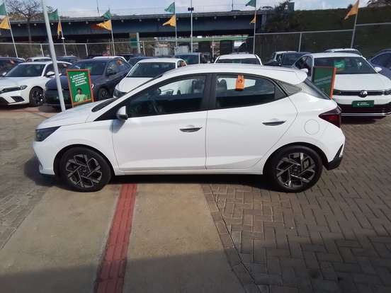 HYUNDAI-HB20-2025