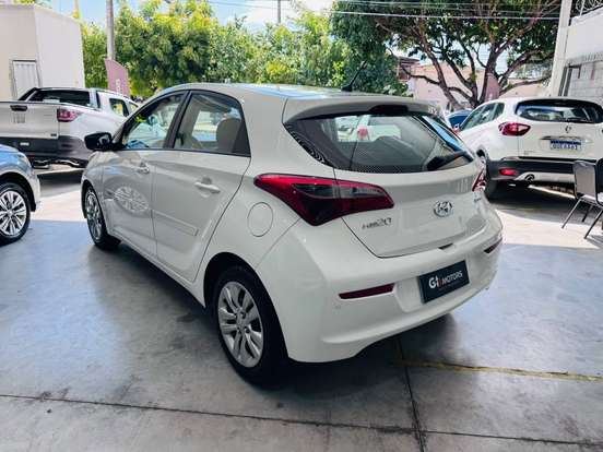 HYUNDAI-HB20-2016
