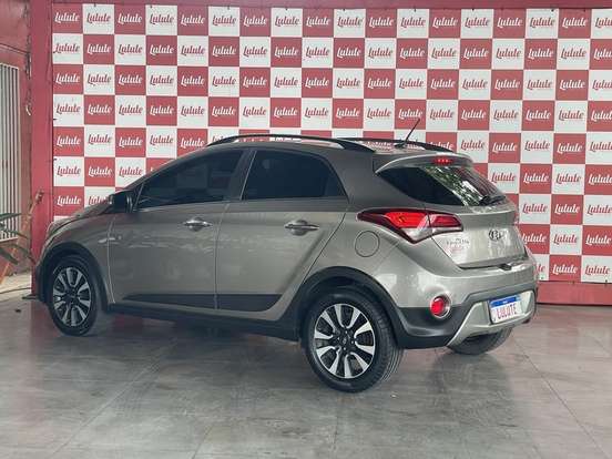 HYUNDAI-HB20-2018