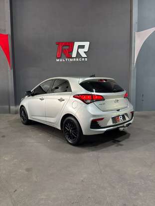 HYUNDAI-HB20-2018