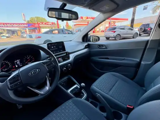HYUNDAI-HB20S-1.0 12V FLEX COMFORT MANUAL HYUNDAI-HB20S-2025