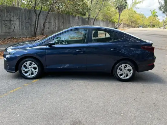 HYUNDAI-HB20S-2025