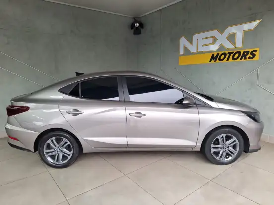 HYUNDAI-HB20S-2023