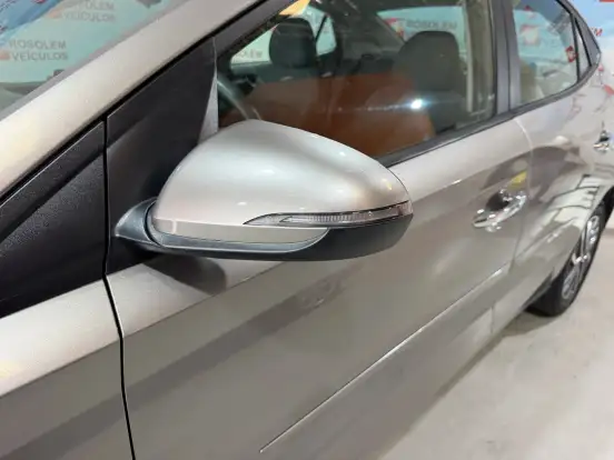 HYUNDAI-HB20S-2022