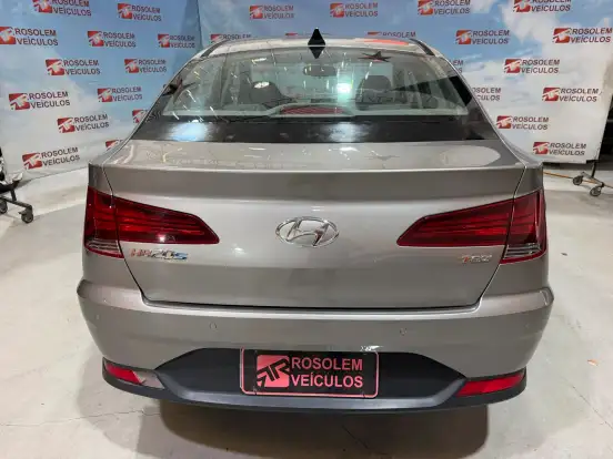 HYUNDAI-HB20S-2022