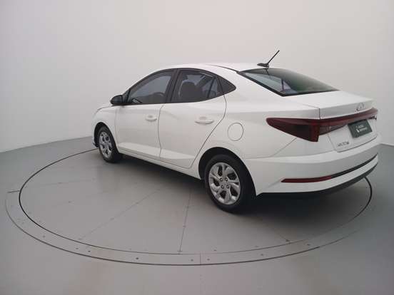 HYUNDAI-HB20S-2025