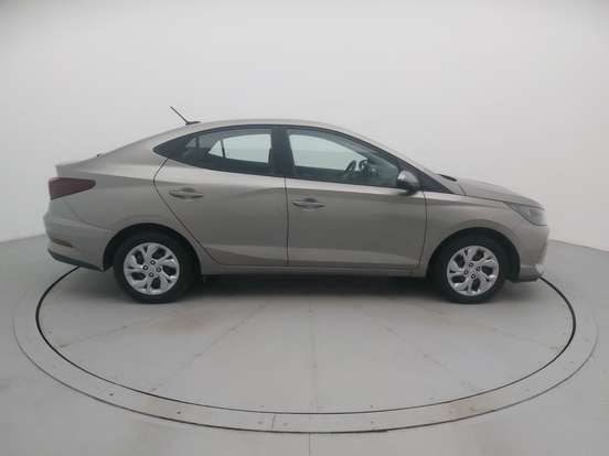 HYUNDAI-HB20S-2025