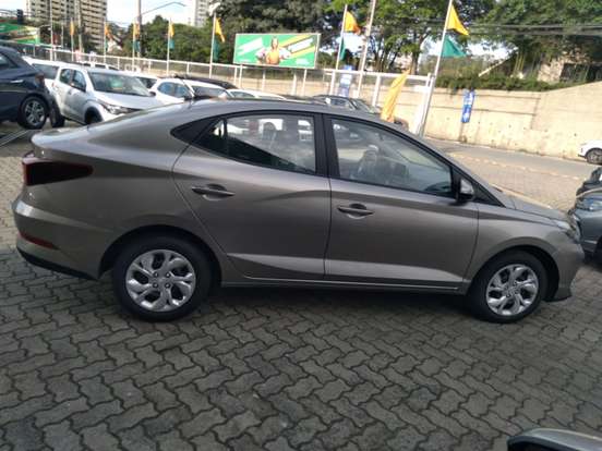 HYUNDAI-HB20S-2025