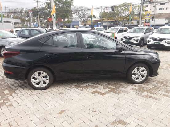 HYUNDAI-HB20S-2025