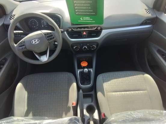 HYUNDAI-HB20S-2025