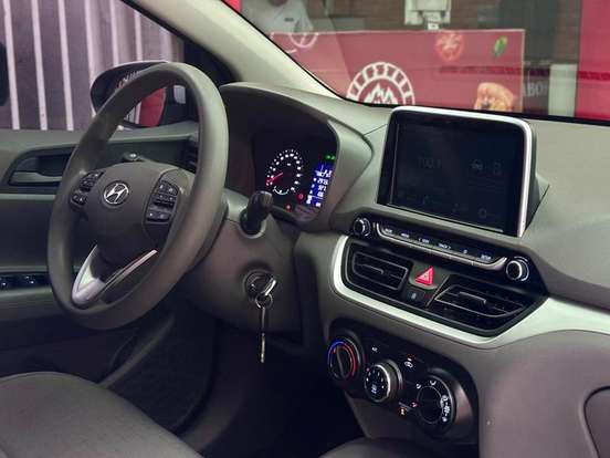 HYUNDAI-HB20S-1.0 12V FLEX COMFORT MANUAL HYUNDAI-HB20S-2023