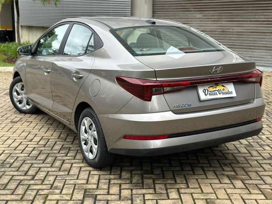 HYUNDAI-HB20S-2025