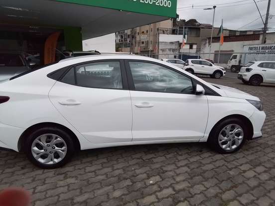 HYUNDAI-HB20S-1.0 12V FLEX COMFORT PLUS MANUAL HYUNDAI-HB20S-2025