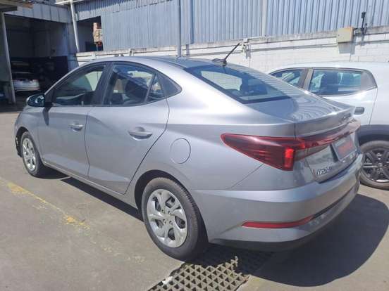 HYUNDAI-HB20S-1.0 12V FLEX COMFORT PLUS MANUAL HYUNDAI-HB20S-2024