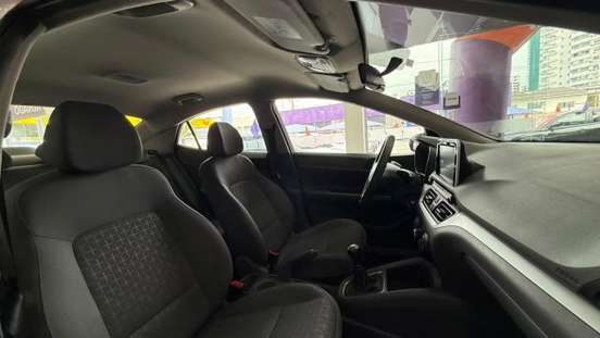 HYUNDAI-HB20S-2024
