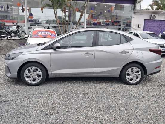 HYUNDAI-HB20S-2024
