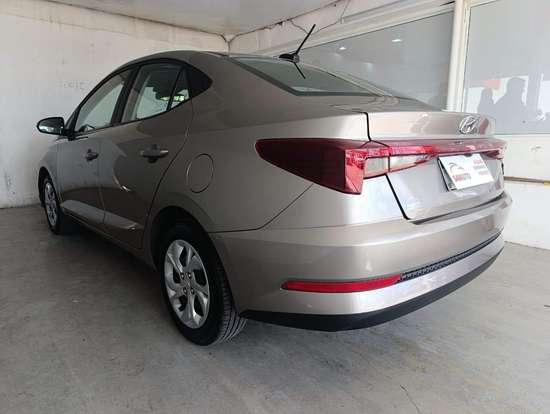 HYUNDAI-HB20S-2024