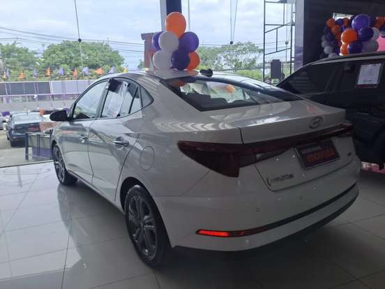 HYUNDAI-HB20S-1.0 TGDI FLEX COMFORT AUTOMÁTICO HYUNDAI-HB20S-2023