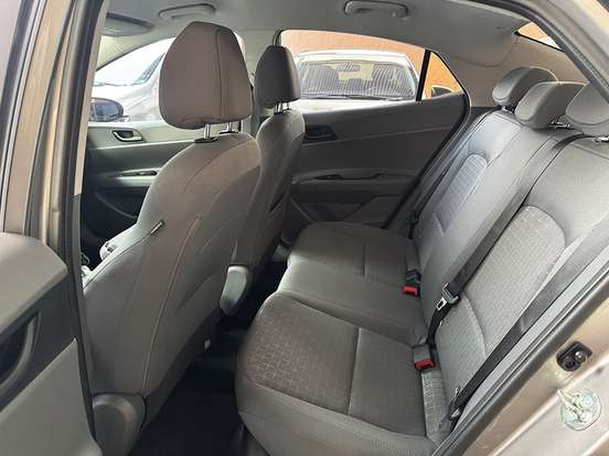 HYUNDAI-HB20S-2023