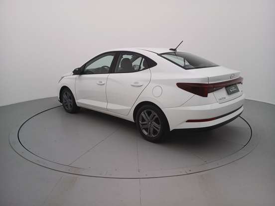 HYUNDAI-HB20S-2024