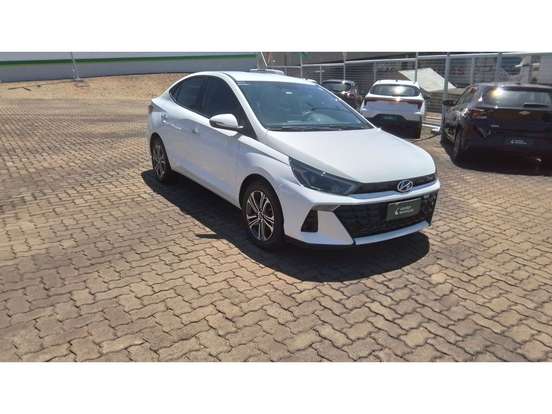 HYUNDAI-HB20S-2025