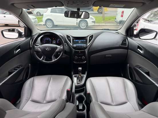 HYUNDAI-HB20S-2014