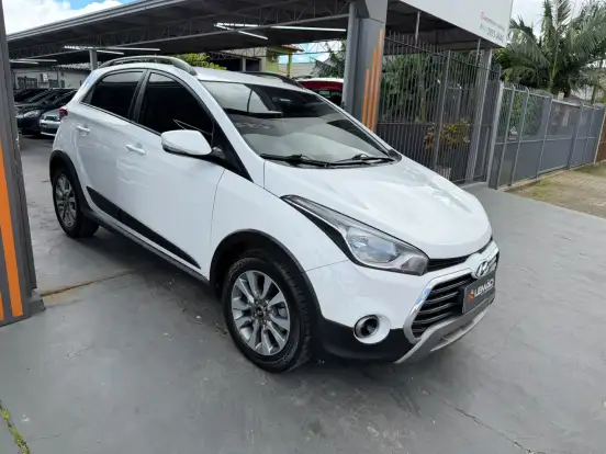 HYUNDAI-HB20X-1.6 16V STYLE FLEX 4P AUTOMÁTICO HYUNDAI-HB20X-2017