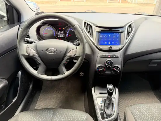 HYUNDAI-HB20X-1.6 16V STYLE FLEX 4P AUTOMÁTICO HYUNDAI-HB20X-2017