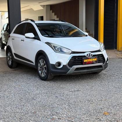 HYUNDAI HB20X 1.6 16V PREMIUM FLEX 4P AUTOMÁTICO