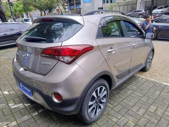 HYUNDAI-HB20X-1.6 16V STYLE FLEX 4P AUTOMÁTICO HYUNDAI-HB20X-2019