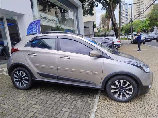 HYUNDAI-HB20X-1.6 16V STYLE FLEX 4P AUTOMÁTICO HYUNDAI-HB20X-2019