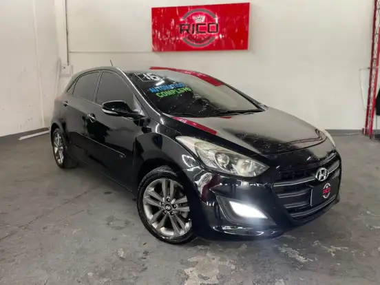 HYUNDAI-I30-1.8 MPI 16V GASOLINA 4P AUTOMATICO HYUNDAI-I30-2015