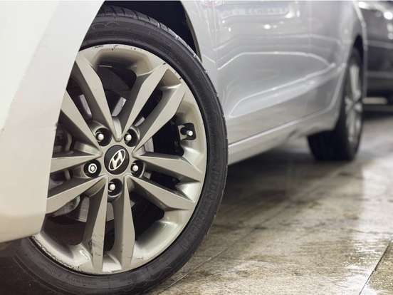 HYUNDAI-I30-2015