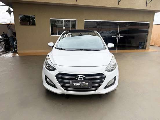 HYUNDAI-I30-1.8 MPI 16V GASOLINA 4P AUTOMATICO HYUNDAI-I30-2015