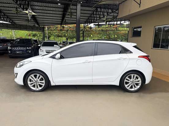 HYUNDAI-I30-2015