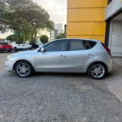 HYUNDAI-I30-2009