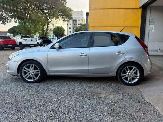 HYUNDAI-I30-2.0 MPFI GLS 16V GASOLINA 4P AUTOMÁTICO HYUNDAI-I30-2009