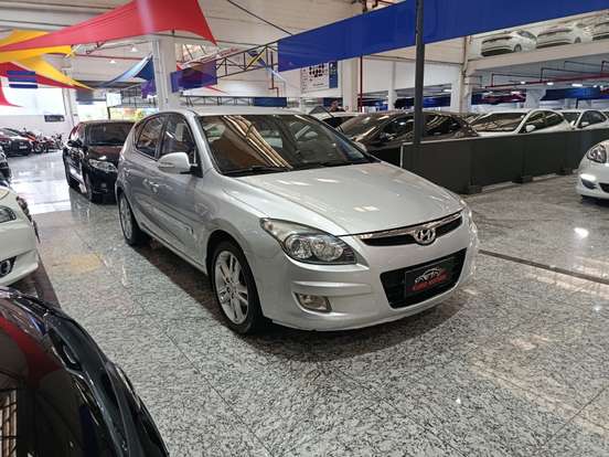HYUNDAI-I30-2011