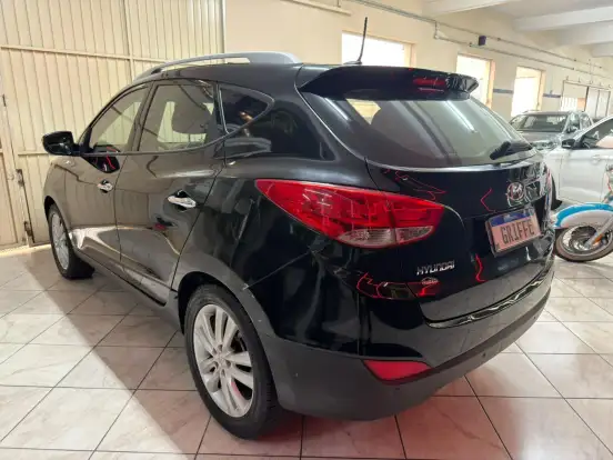 HYUNDAI-IX35-2.0 MPFI GLS 4X2 16V GASOLINA 4P AUTOMÁTICO HYUNDAI-IX35-2011