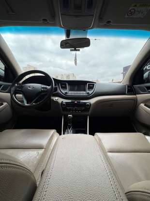 HYUNDAI-TUCSON-1.6 16V T-GDI GASOLINA GLS ECOSHIFT HYUNDAI-TUCSON-2017