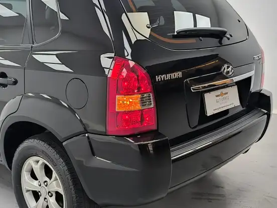 HYUNDAI-TUCSON-2015