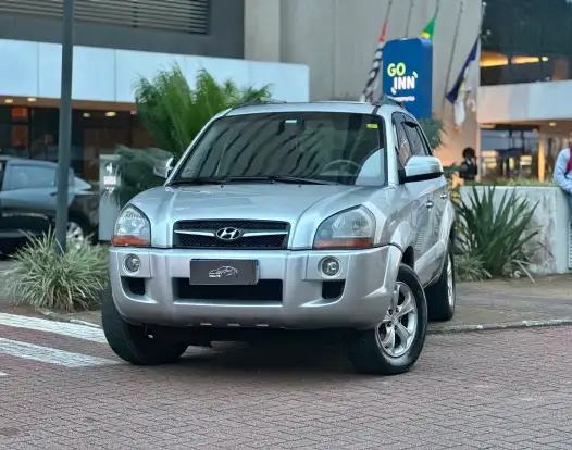 HYUNDAI-TUCSON-2009