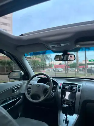 HYUNDAI-TUCSON-2009