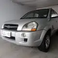 HYUNDAI TUCSON 2.0 MPFI GLS 16V 143CV 2WD FLEX 4P AUTOMÁTICO HYUNDAI TUCSON 2.0 MPFI GLS 16V 143CV 2WD FLEX 4P AUTOMÁTICO