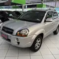 HYUNDAI TUCSON 2.0 MPFI GLS 16V 143CV 2WD FLEX 4P AUTOMÁTICO HYUNDAI TUCSON 2.0 MPFI GLS 16V 143CV 2WD FLEX 4P AUTOMÁTICO