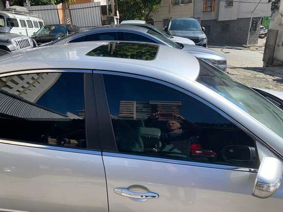 HYUNDAI-AZERA-2008