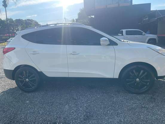HYUNDAI-IX35-2014