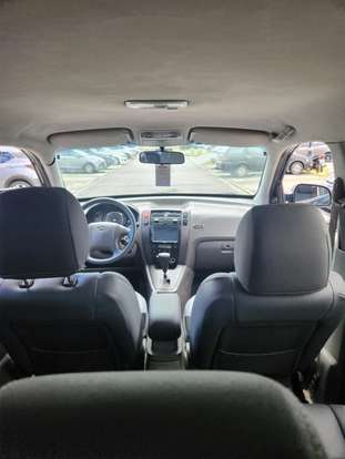 HYUNDAI-TUCSON-2.0 MPFI GLS 16V 143CV 2WD GASOLINA 4P AUTOMÁTICO HYUNDAI-TUCSON-2011