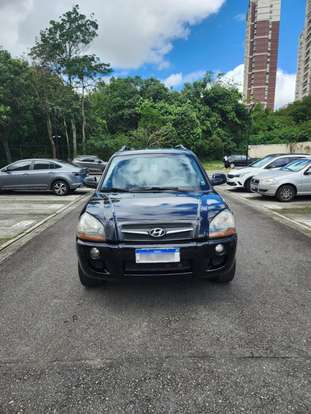 HYUNDAI-TUCSON-2011